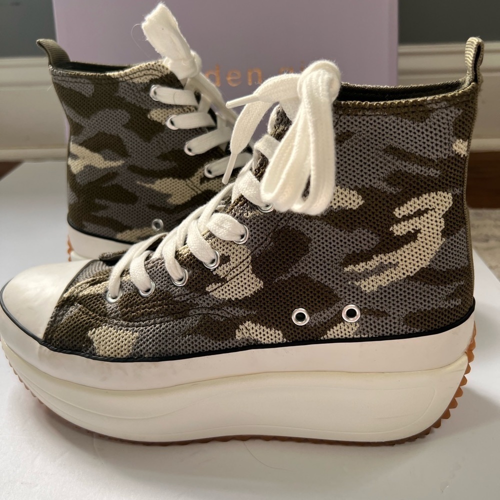 Madden Girl Winnona-K Camoflage